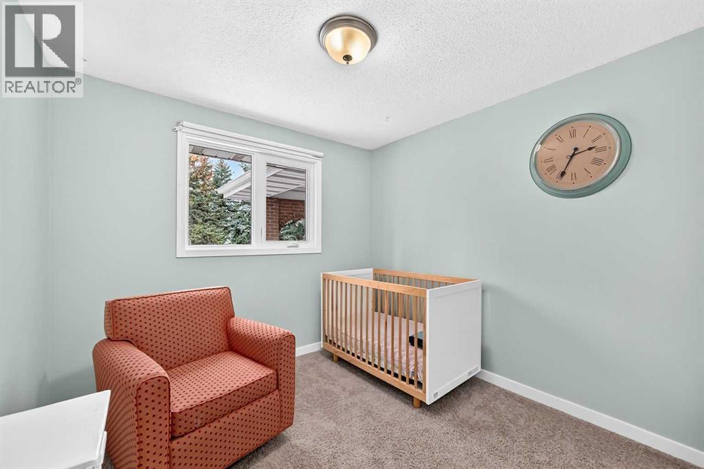 331 Brookmere Road SW, Calgary, Alberta  T2W 2P4 - Photo 10 - A2354864