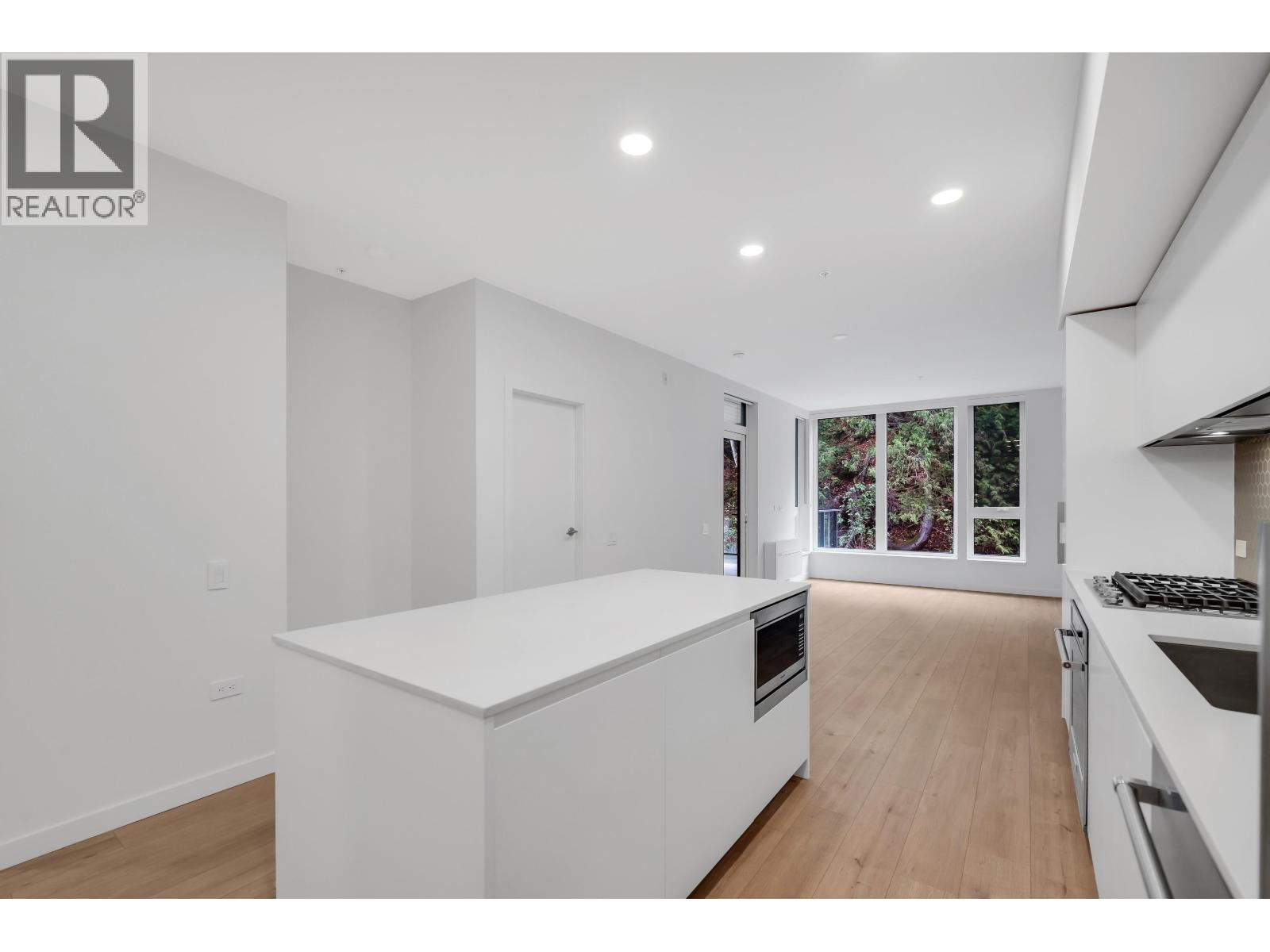 214 1506 Scott Crescent, Squamish, British Columbia  V8B 1G4 - Photo 2 - R3178733