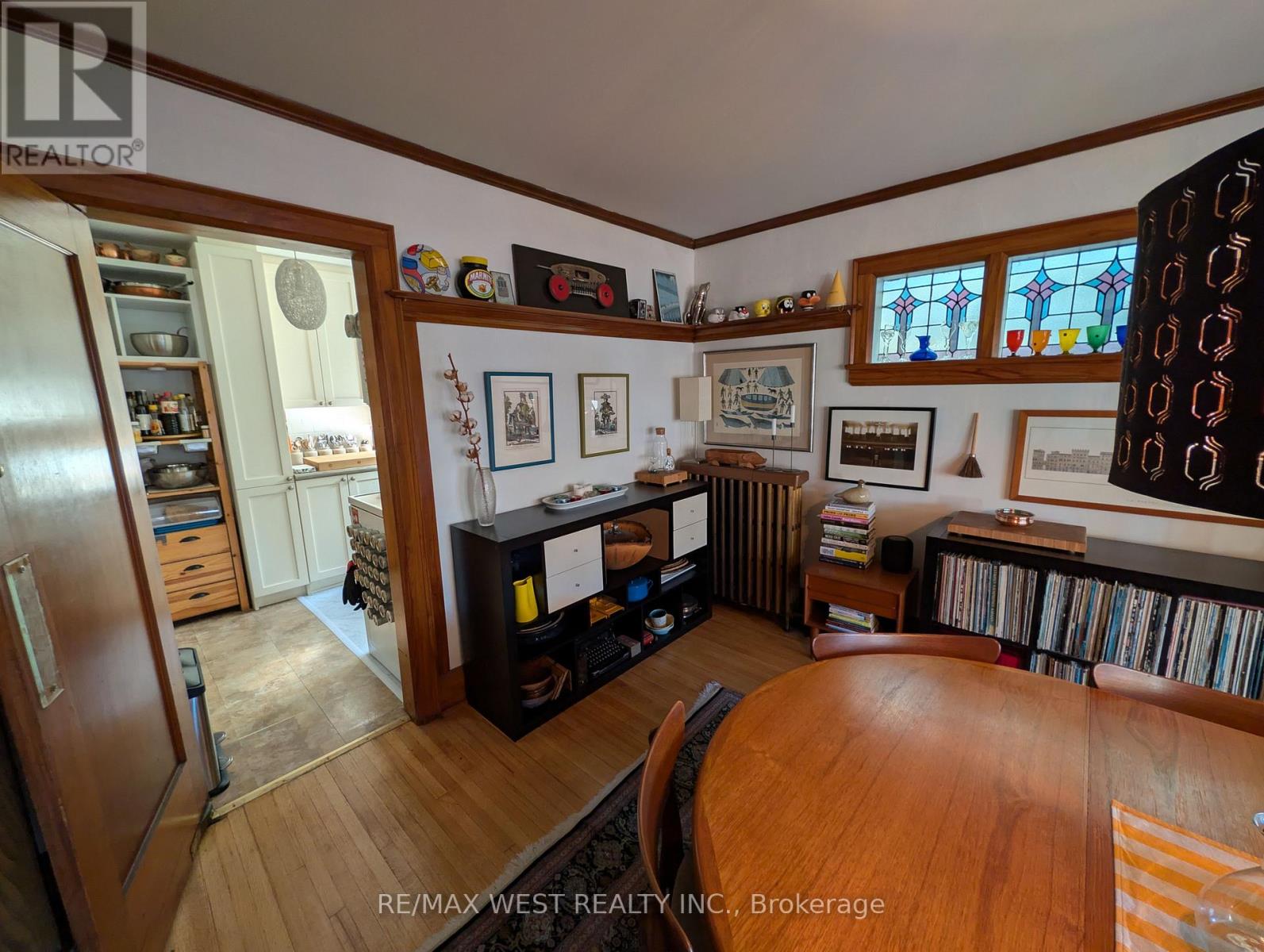 419 Jane Street, Toronto, Ontario  M6S 3Z7 - Photo 7 - W14119104