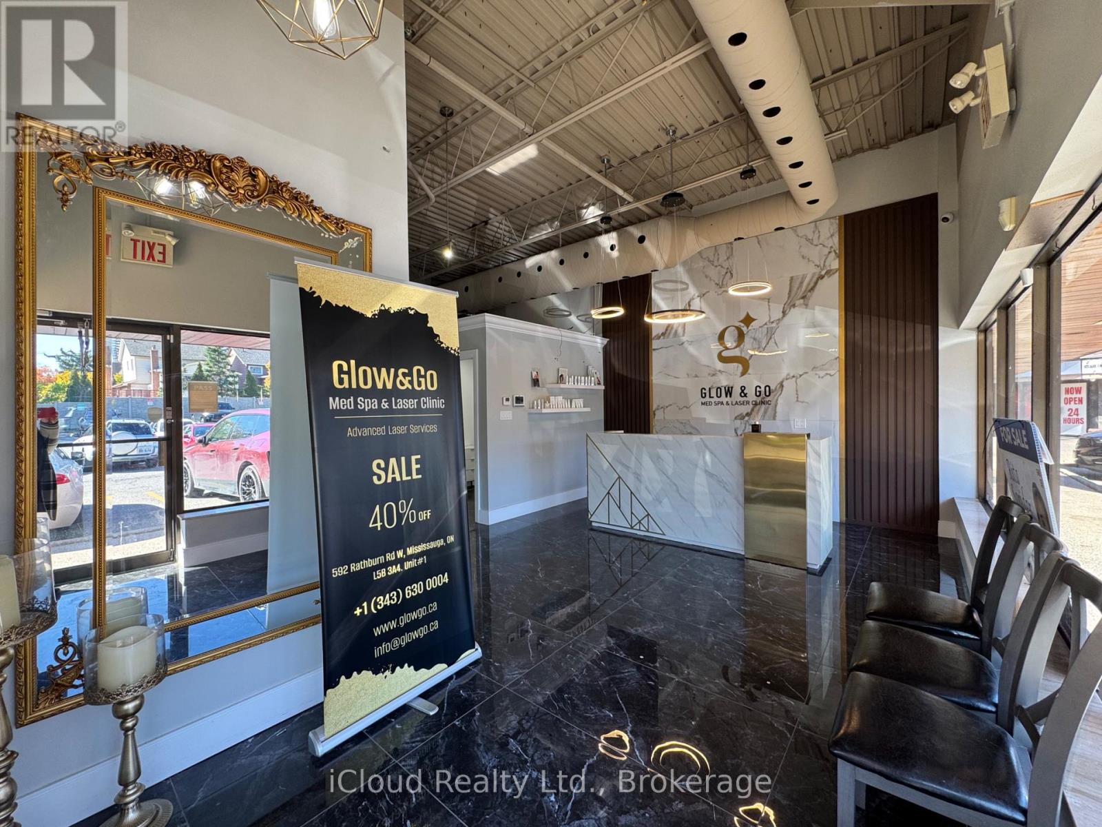 UNIT #1 - 592 RATHBURN ROAD W, Mississauga, Ontario