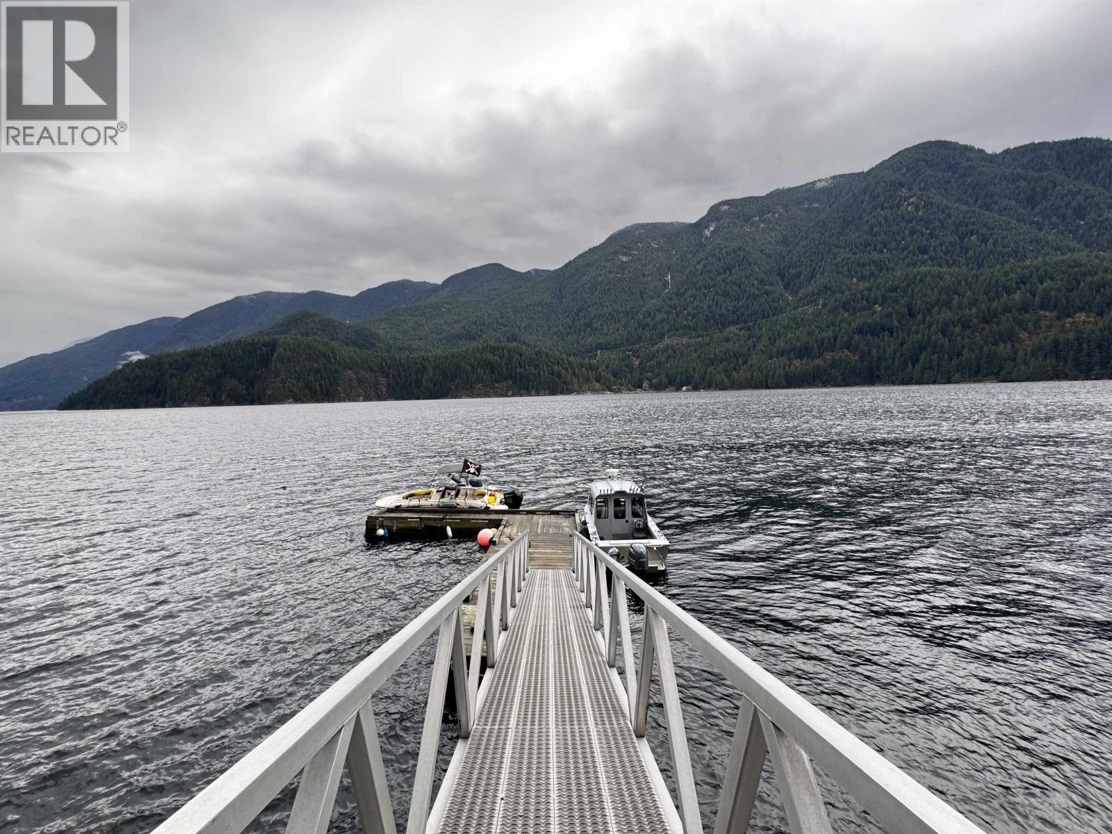 Lot B Best Point, North Vancouver, British Columbia  V0V 0V0 - Photo 8 - R3178739