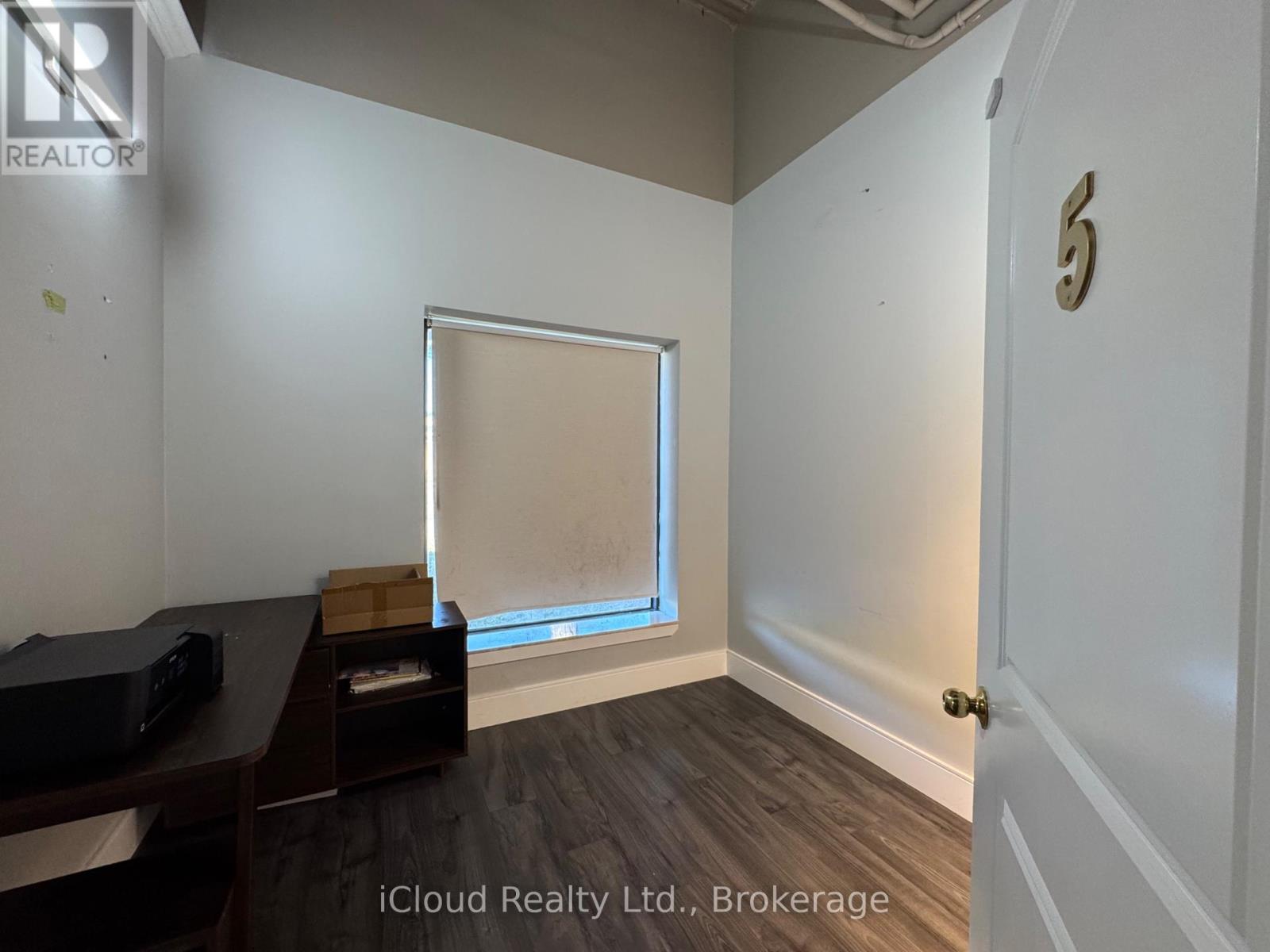 Unit #1 - 592 Rathburn Road W, Mississauga, Ontario  L5B 3A4 - Photo 9 - W14029068