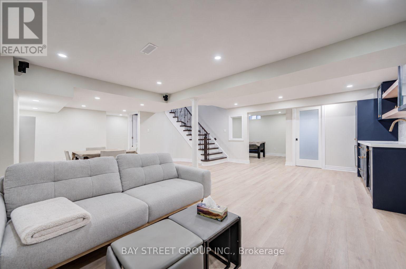 212 Hollingham Road, Markham, Ontario  L3R 8K3 - Photo 33 - N14110882