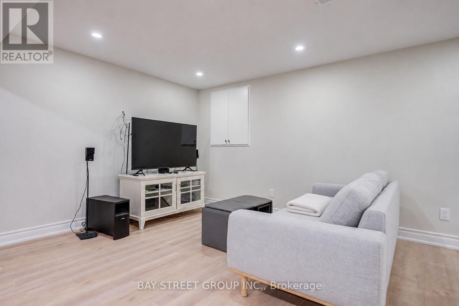 212 Hollingham Road, Markham, Ontario  L3R 8K3 - Photo 24 - N14110882
