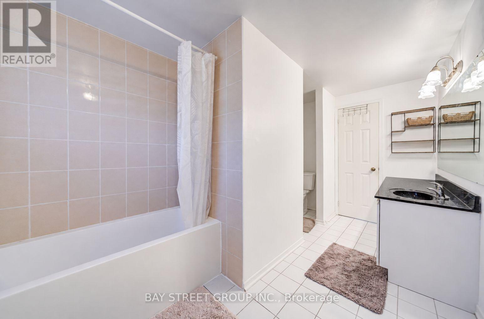 212 Hollingham Road, Markham, Ontario  L3R 8K3 - Photo 36 - N14110882