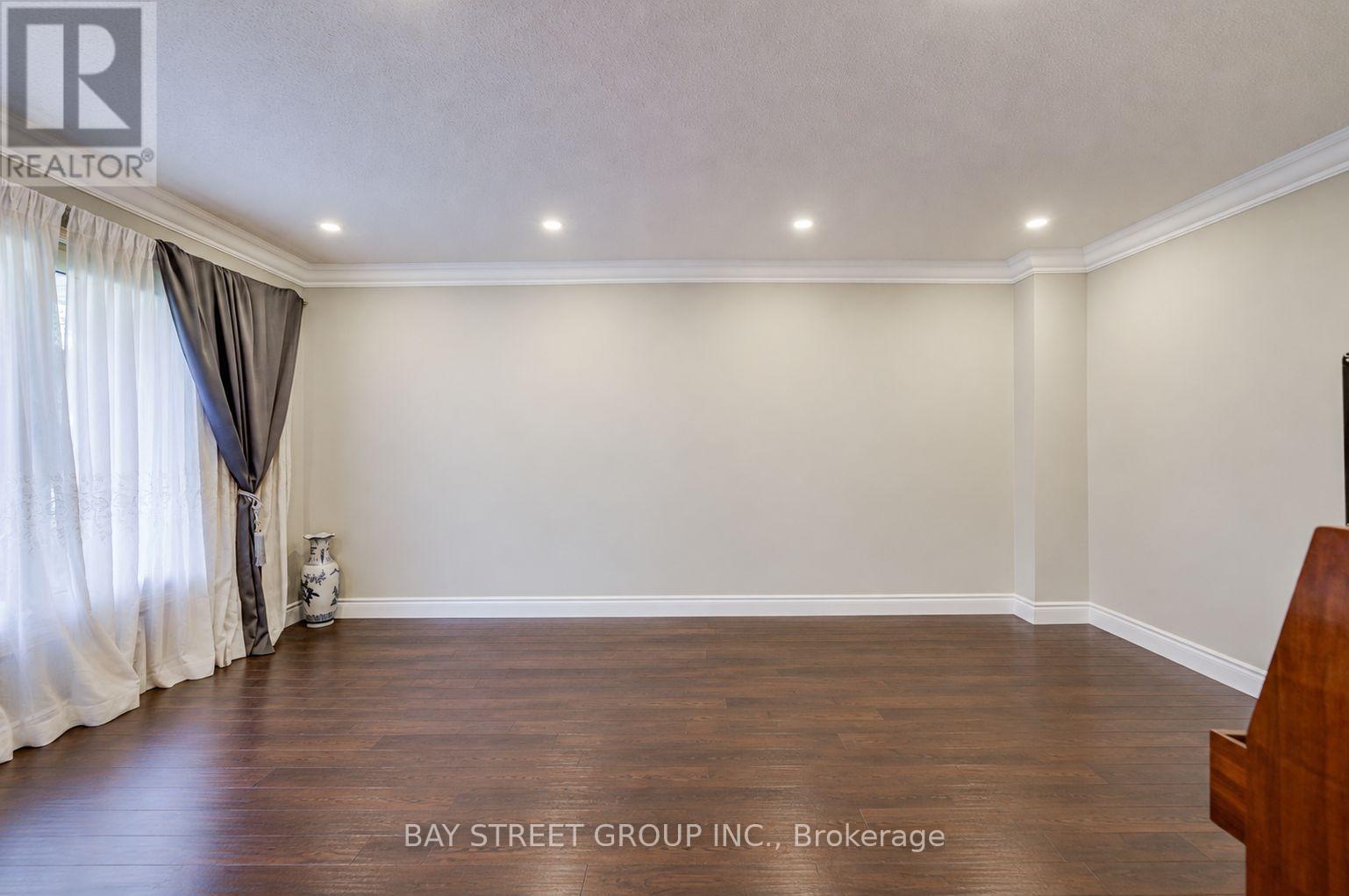 212 Hollingham Road, Markham, Ontario  L3R 8K3 - Photo 4 - N14110882