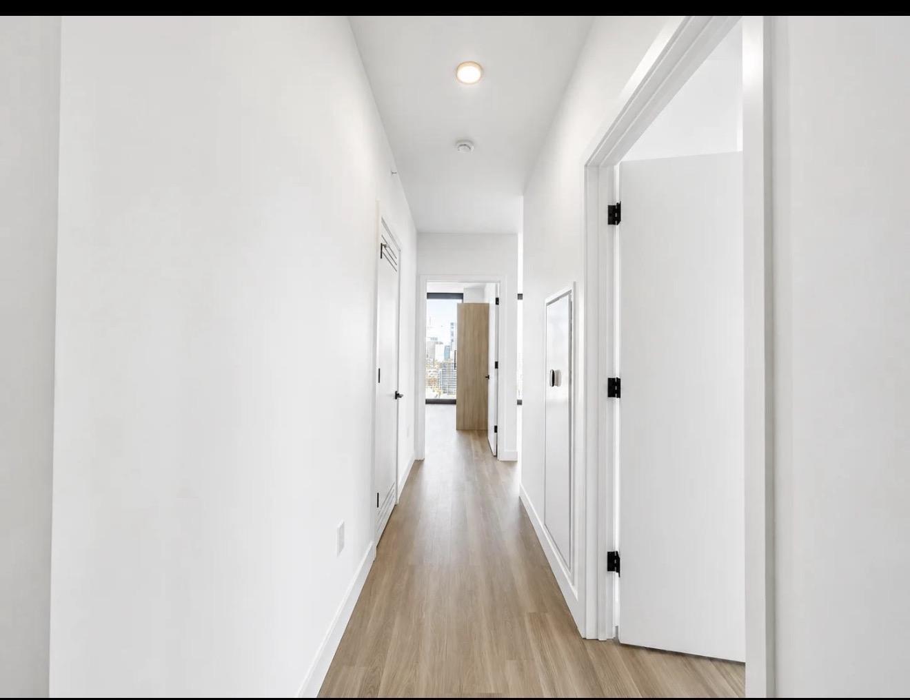 1702 9675 King George Boulevard, Surrey, British Columbia V3T 2V3 - Photo 6 - R3172871