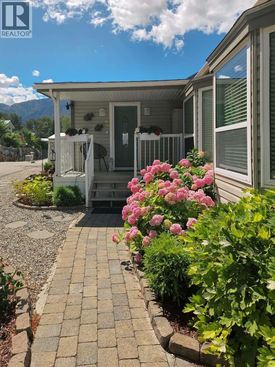 4354 Highway 3 Unit# 70 Keremeos, BC V0X1N1_3