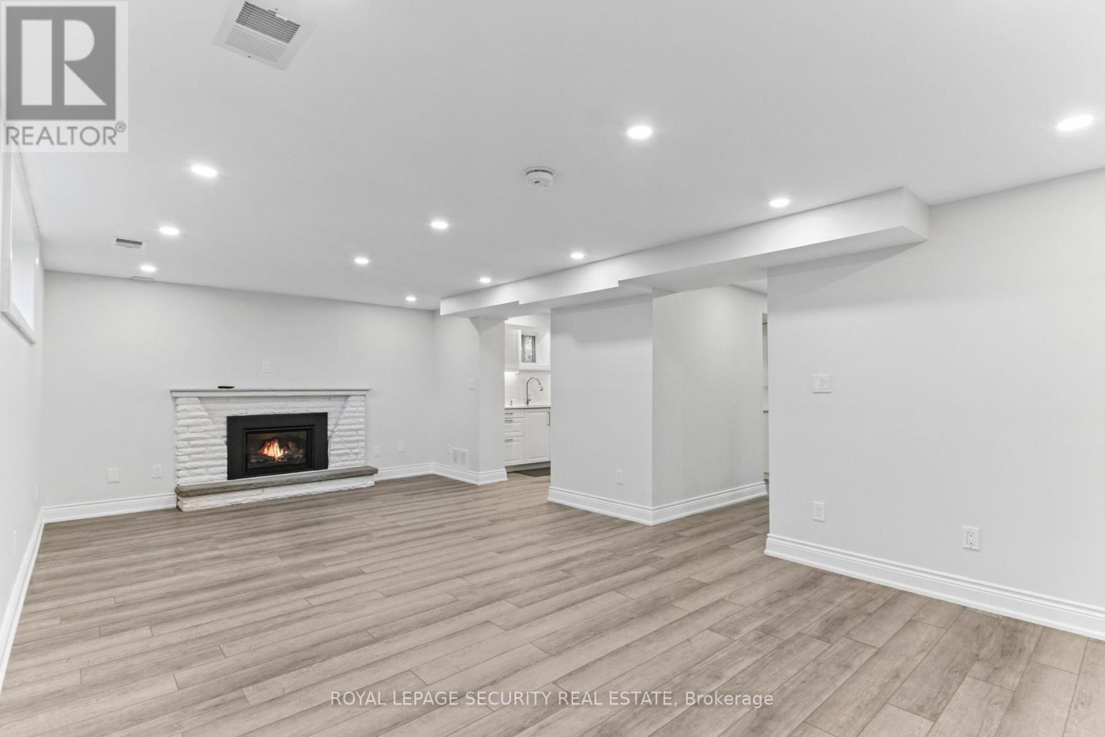6 Tewsely Place, Toronto, Ontario  M9P 1N7 - Photo 25 - W14119196