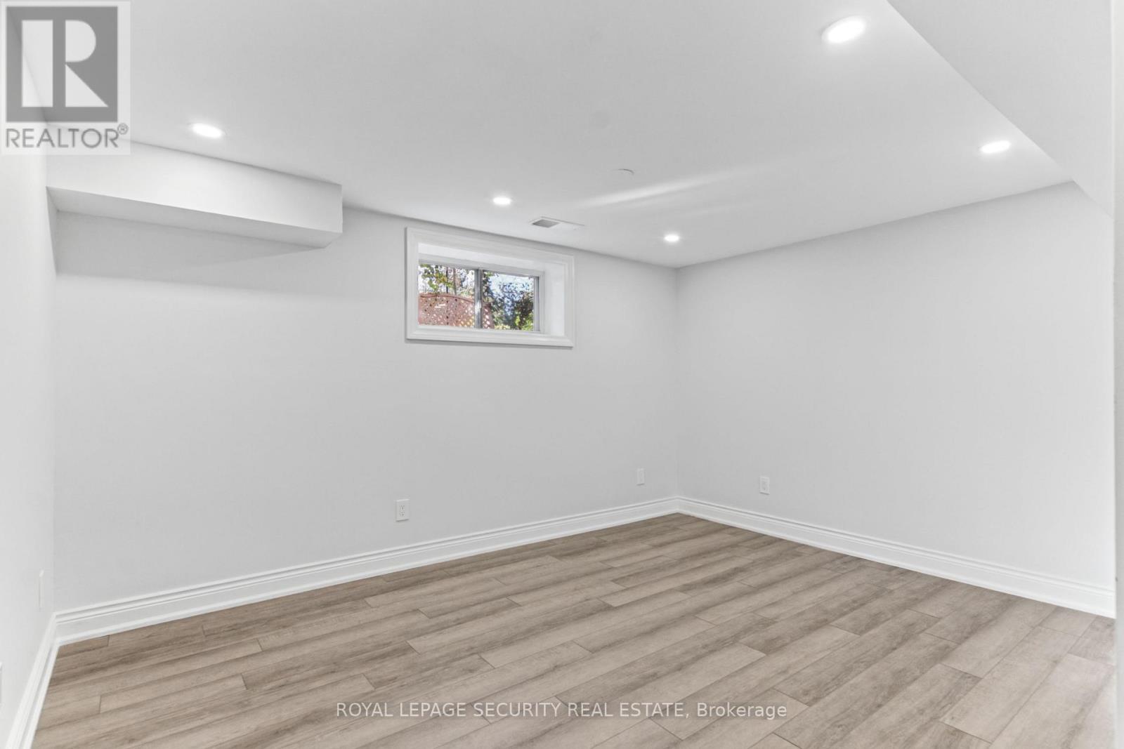 6 Tewsely Place, Toronto, Ontario  M9P 1N7 - Photo 27 - W14119196