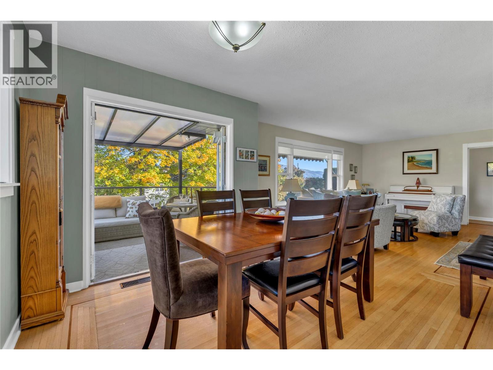 1005 West Bench Drive, Penticton, British Columbia  V2A 8Y4 - Photo 22 - 10404535