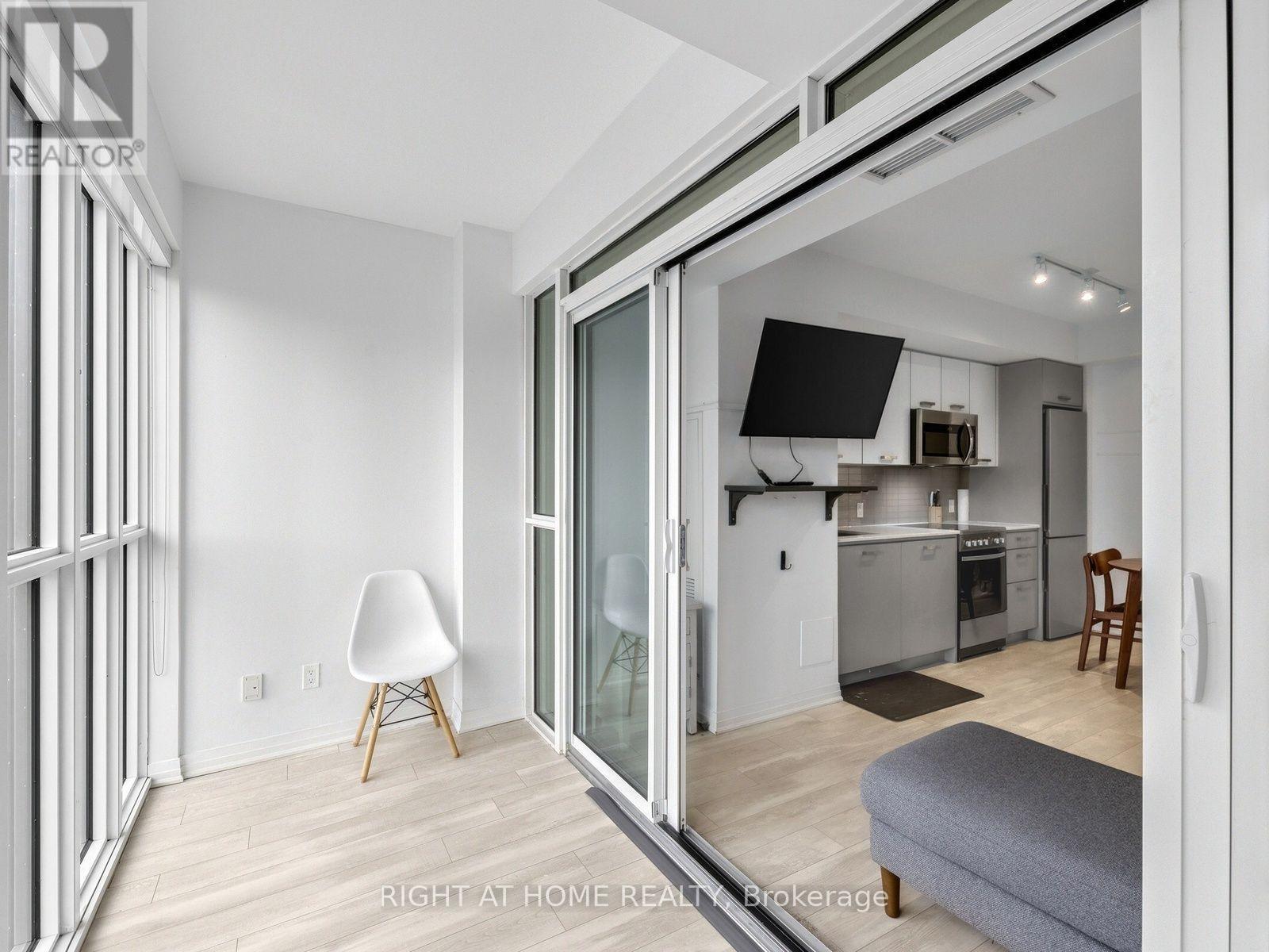 211 - 1630 Queen Street E, Toronto, Ontario  M4L 0B3 - Photo 17 - E13852148