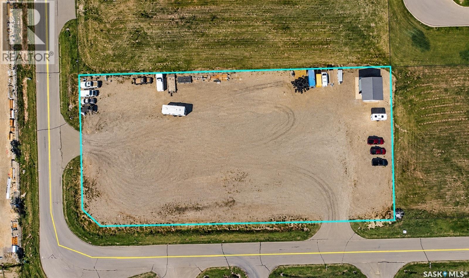 507 Bourquin Road, Estevan, Saskatchewan  S4A 2N7 - Photo 2 - SK052047