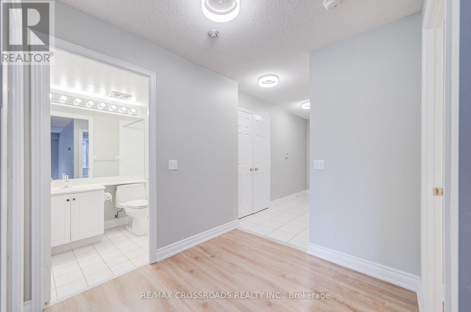 315 - 2628 Mccowan Road, Toronto, Ontario  M1S 5J8 - Photo 10 - E14119222