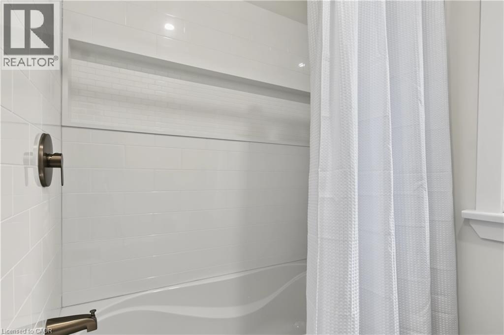 223 Margaret Avenue, Kitchener, Ontario  N2H 4J1 - Photo 13 - 40868243