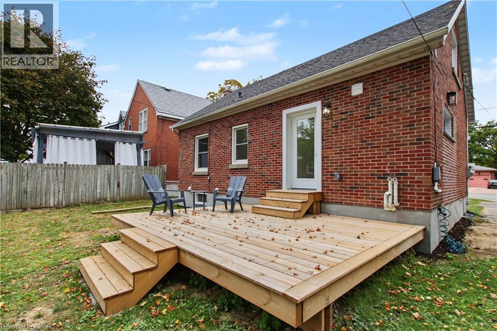 223 Margaret Avenue, Kitchener, Ontario  N2H 4J1 - Photo 34 - 40868243