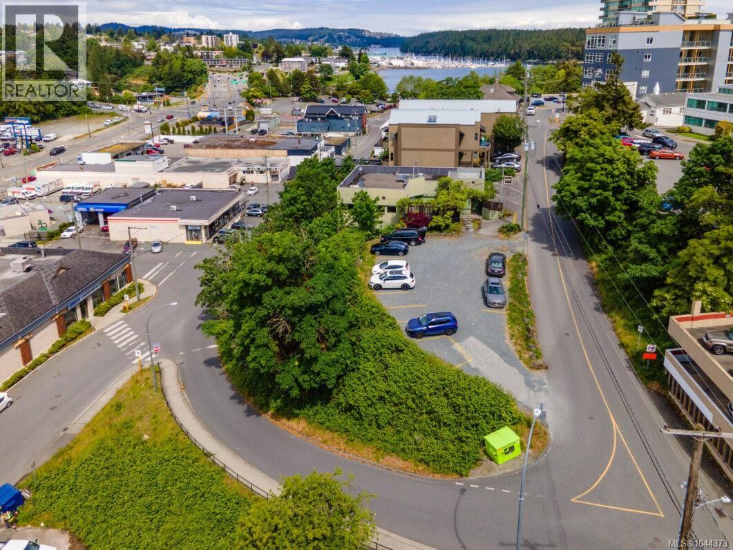 77 & 85 Skinner St, Nanaimo, British Columbia  V9R 5G9 - Photo 2 - 1044373