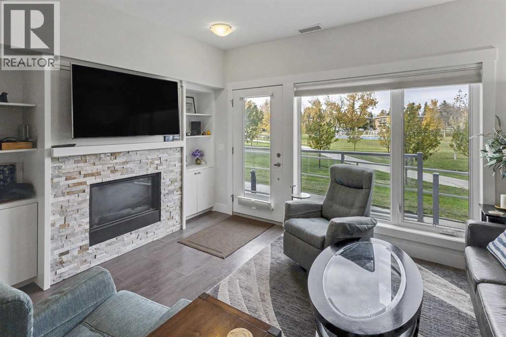 304, 20 Brentwood Common NW, Calgary, Alberta T2L 2L7 - Photo 12 - A2351158