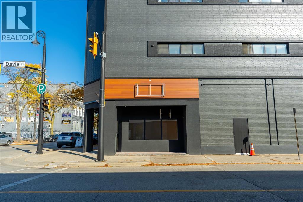 100 Christina Street North Unit# A, Sarnia, Ontario N7T 5T6 - Photo 3 - 26026268