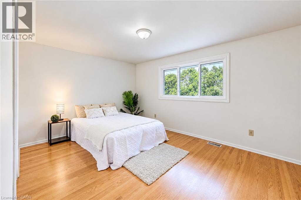 30 Hampton Place, Kitchener, Ontario  N2B 2S3 - Photo 17 - 40872193