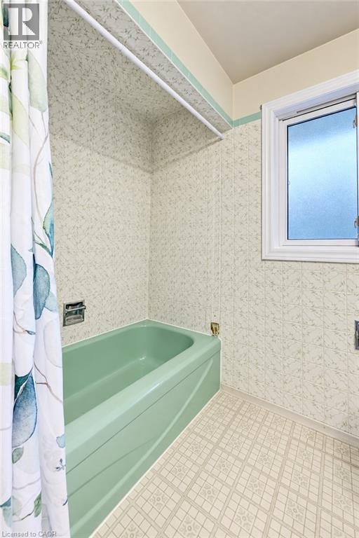 30 Hampton Place, Kitchener, Ontario  N2B 2S3 - Photo 20 - 40872193