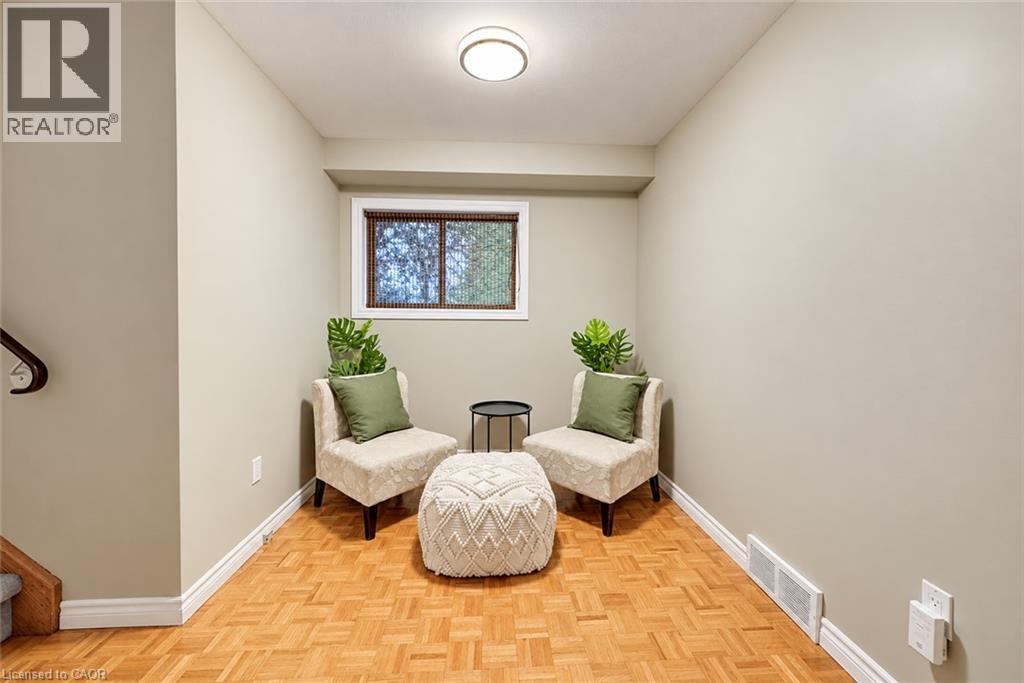 30 Hampton Place, Kitchener, Ontario  N2B 2S3 - Photo 21 - 40872193