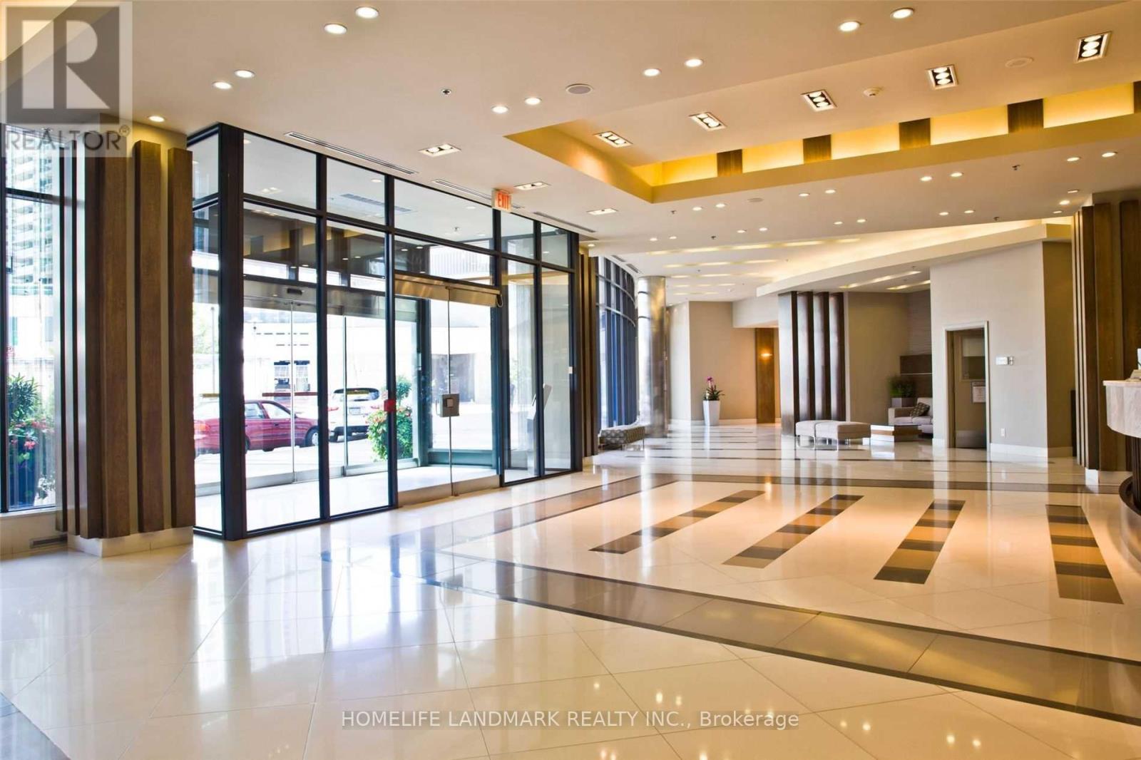 601 - 33 Bay Street, Toronto, Ontario M5J 2Z3 - Photo 2 - C14119284