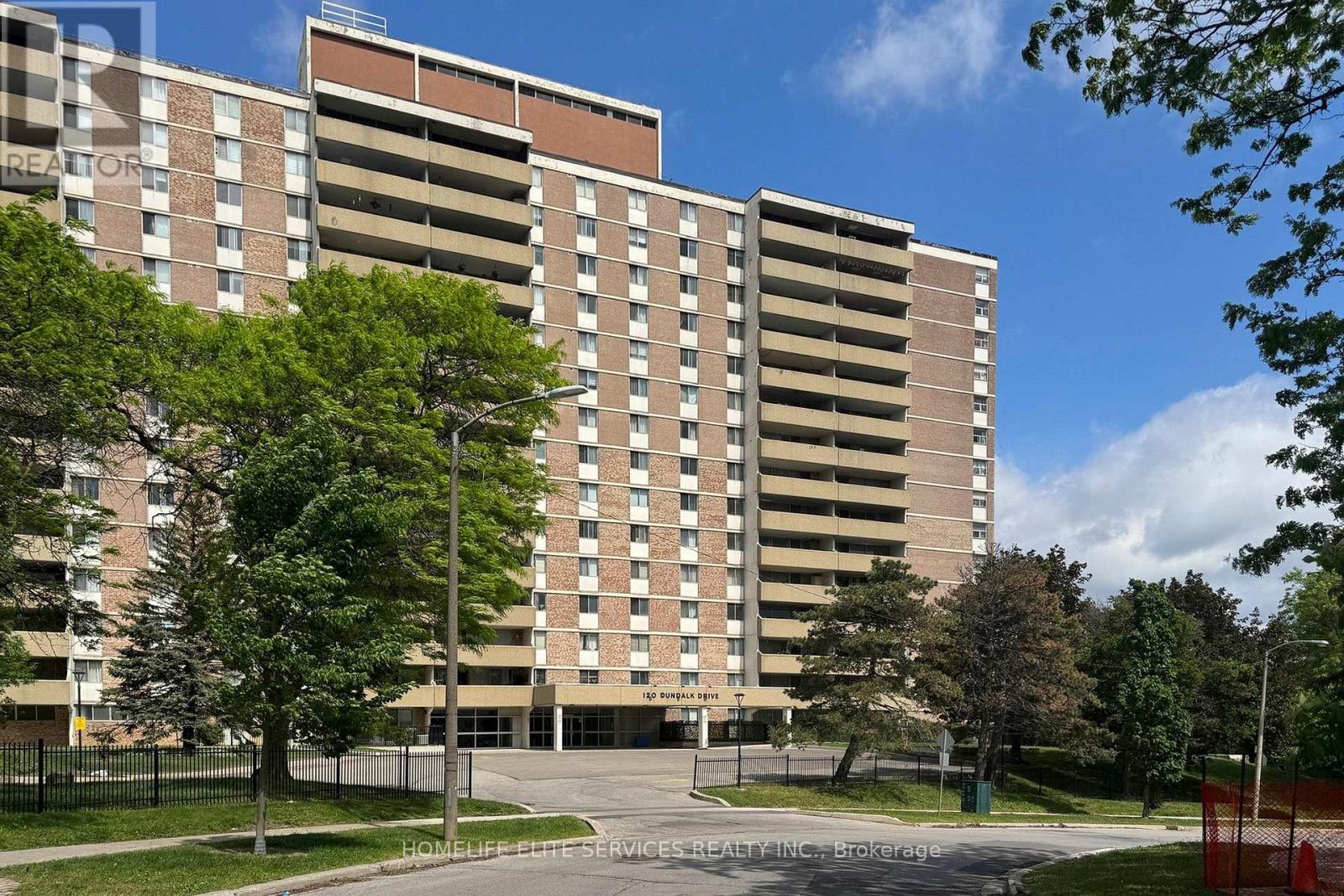 1203 - 120 Dundalk Drive, Toronto, Ontario  M1P 4V9 - Photo 2 - E14119264