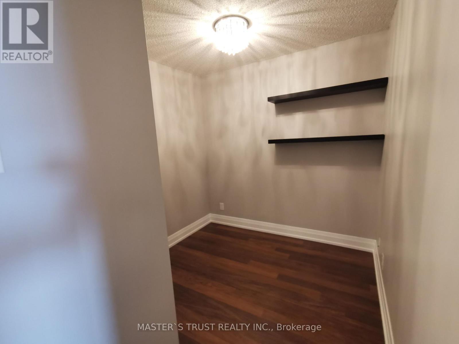 807 - 1060 Sheppard Avenue W, Toronto, Ontario  M3J 0G7 - Photo 9 - W14119314