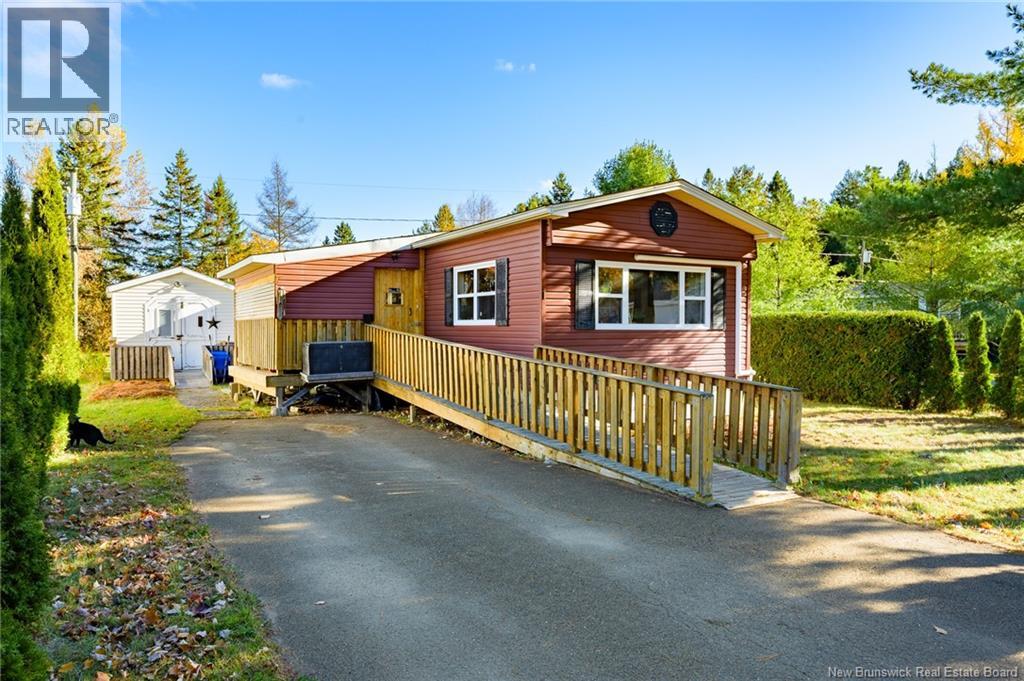 1 Thomas Court, Lincoln, New Brunswick E3B 6V4 - Photo 2 - NB150335