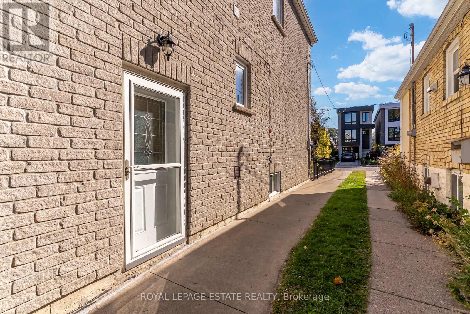 110a Holborne Avenue, Toronto (Danforth Village-East York), Ontario  M4C 2R4 - Photo 27 - E14119334