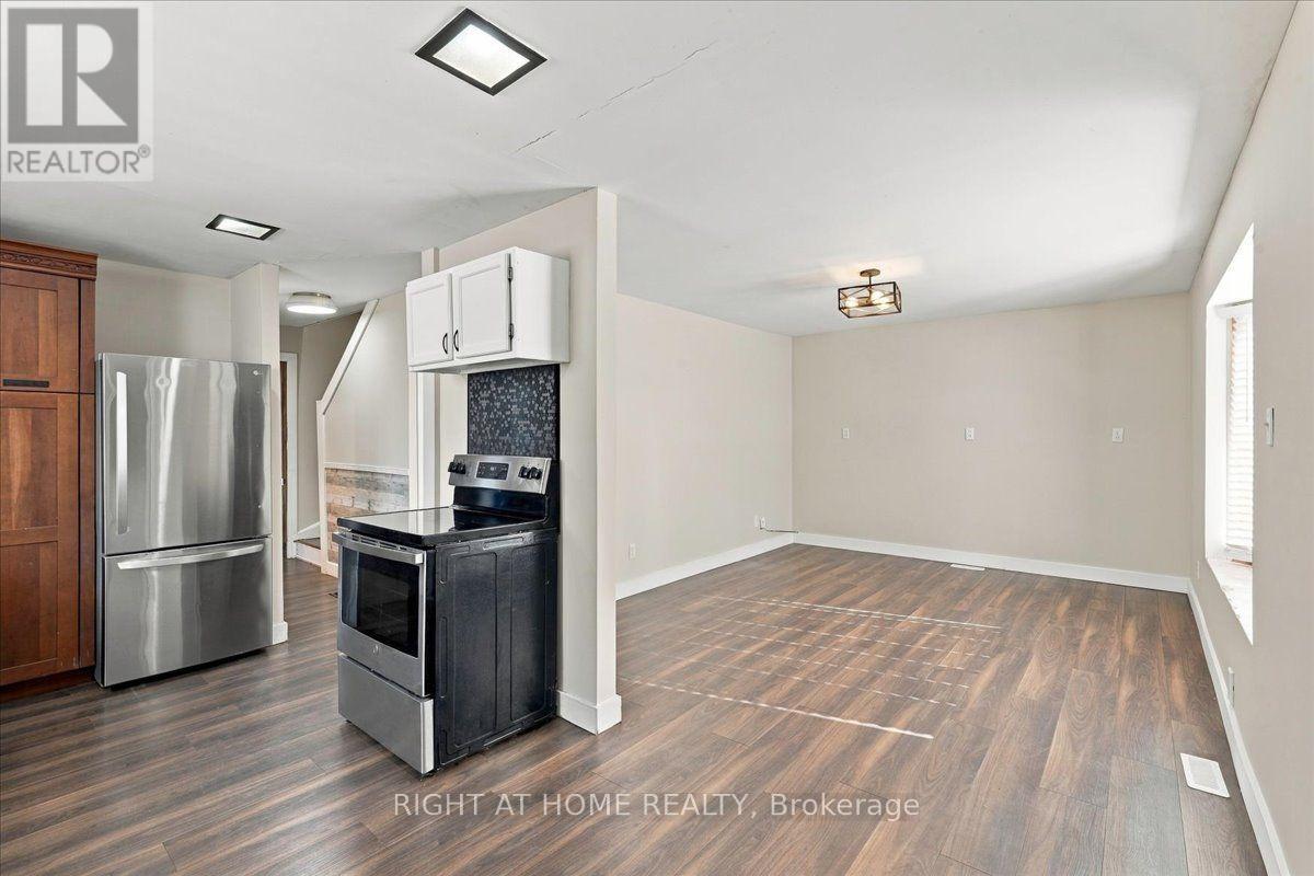 14 Harriet Street, Quinte West (Trenton Ward), Ontario  K8V 4L4 - Photo 5 - X14119372