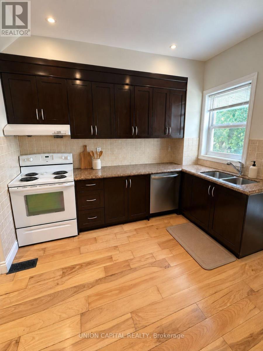 Main - 84 Runnymede Road, Toronto, Ontario  M6S 2Y3 - Photo 2 - W14094298