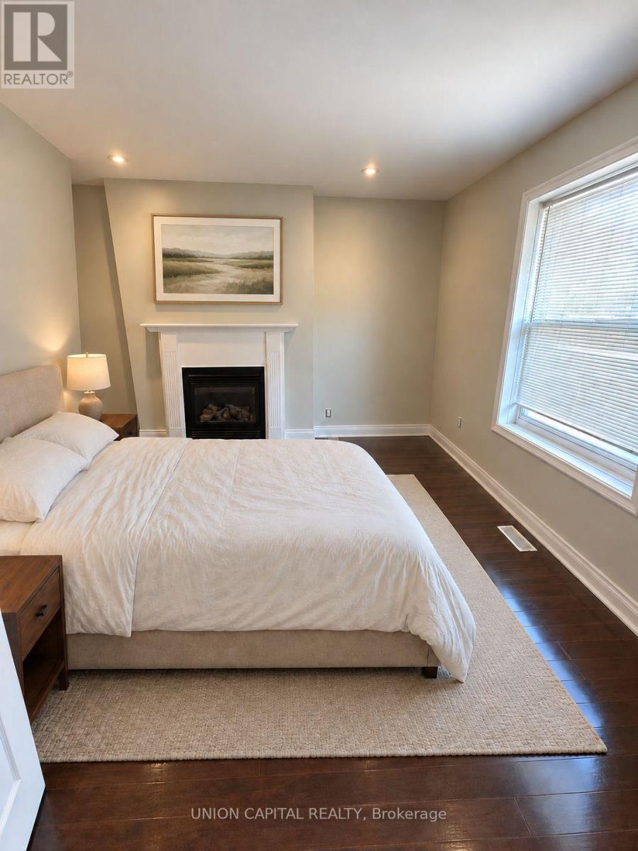 Main - 84 Runnymede Road, Toronto, Ontario  M6S 2Y3 - Photo 4 - W14094298