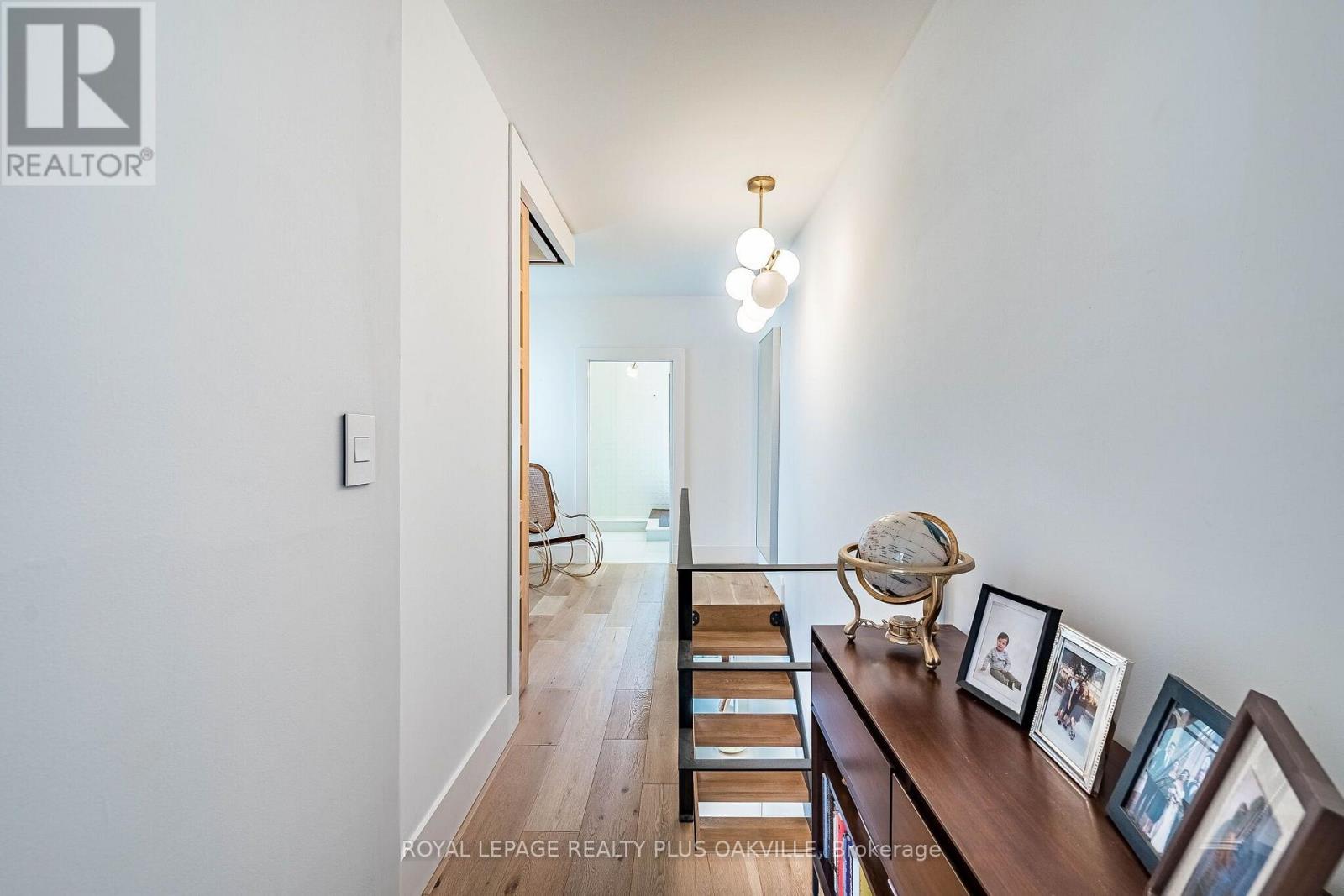294 Logan Avenue, Toronto, Ontario  M4M 2N7 - Photo 21 - E14119384