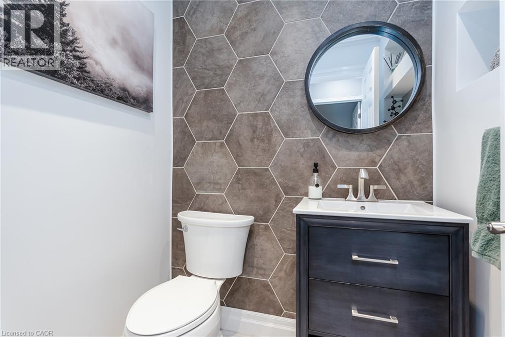 677 Langlaw Drive, Cambridge, Ontario  N1P 1H4 - Photo 35 - 40873976