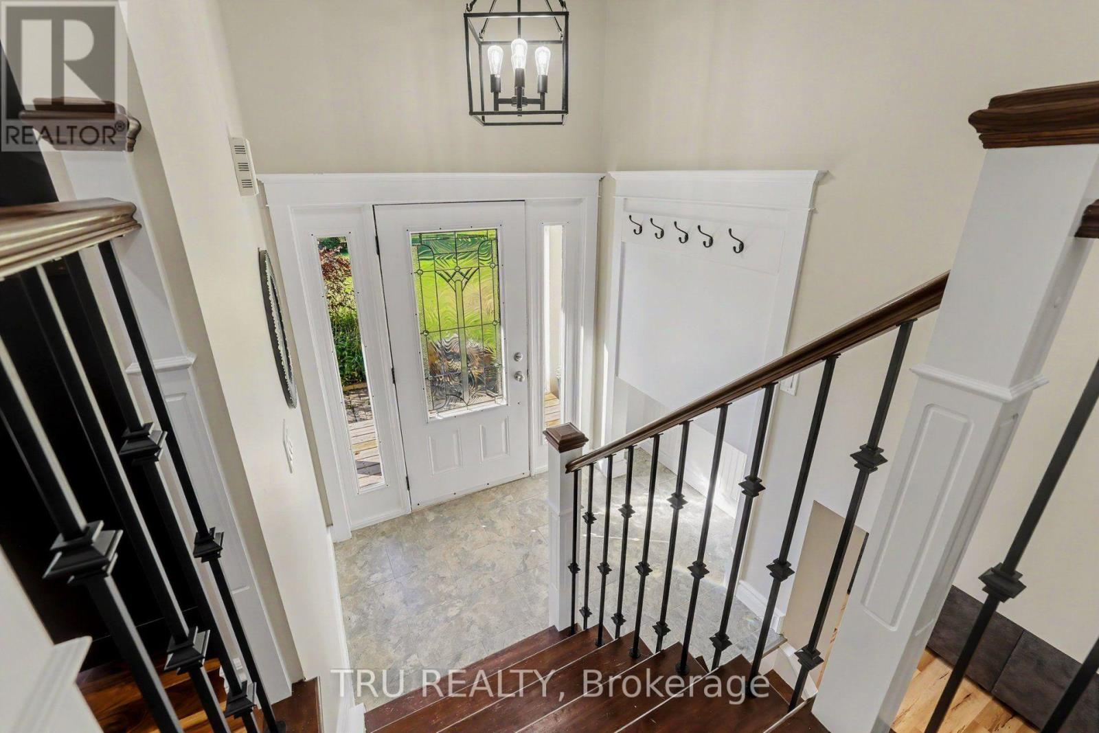 6 Oxford Heights Drive, North Grenville, Ontario  K0G 1J0 - Photo 3 - X14119522