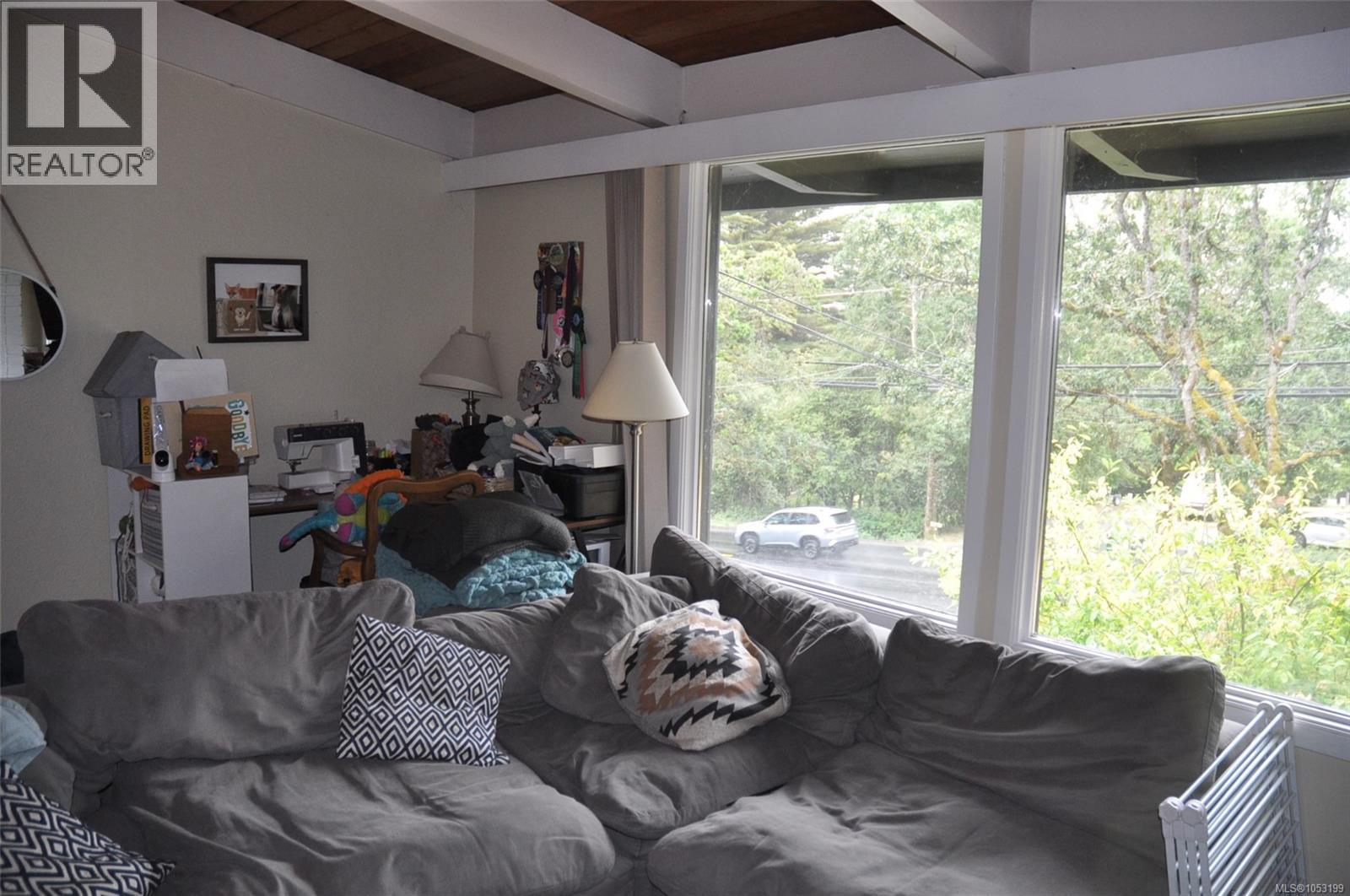 4719 West Saanich Rd