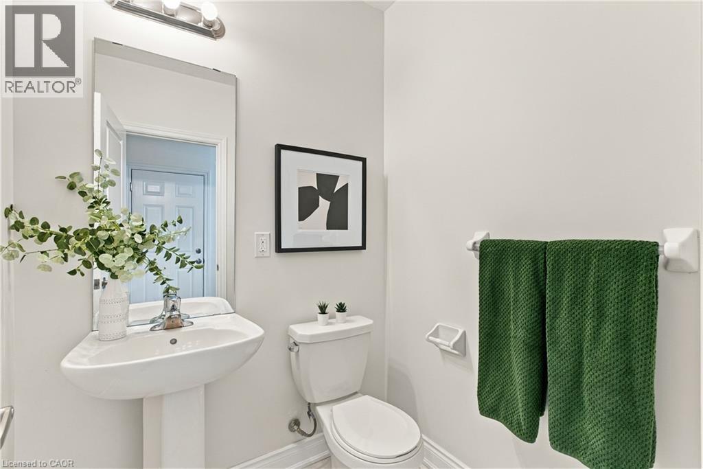31 Sapphire Way, Thorold, Ontario  L2V 0L4 - Photo 8 - 40865237