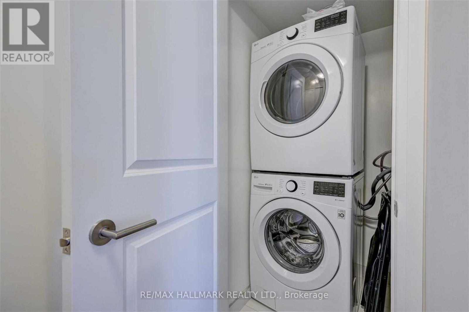 415 - 2301 Danforth Avenue, Toronto, Ontario M4C 1K5 - Photo 17 - E14119414