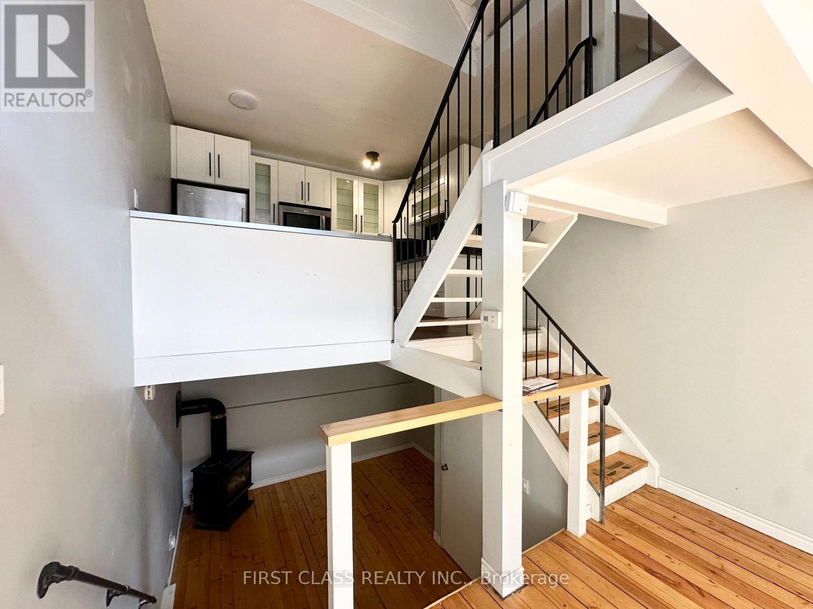 6 - 32 Curzon Street, Toronto (South Riverdale), Ontario  M4M 3B4 - Photo 7 - E14119492