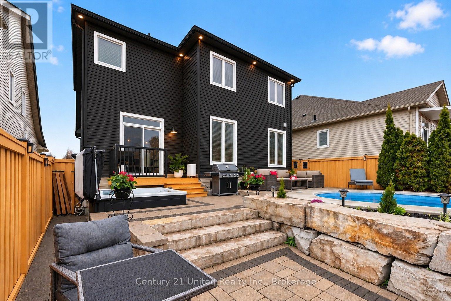 696 Fisher Street, Cobourg, Ontario  K9A 0H3 - Photo 32 - X14115802