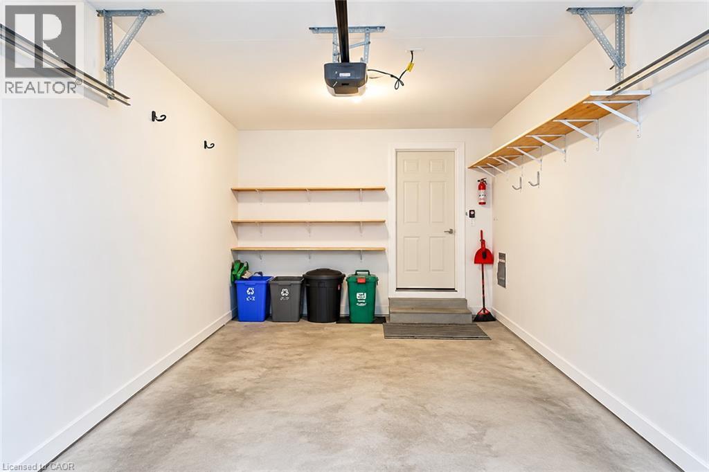 39 Robinson Street N Unit# 10, Grimsby, Ontario  L3M 3C8 - Photo 11 - 40874267
