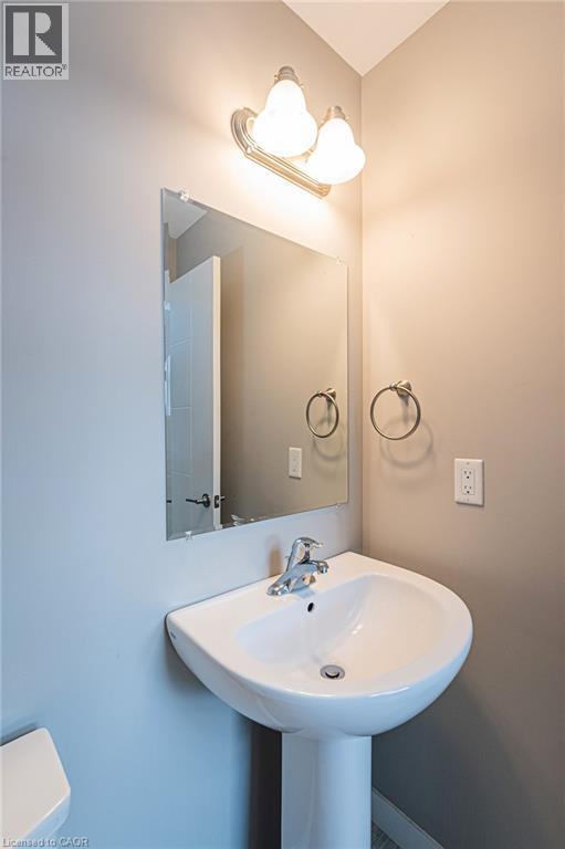 877 Robert Ferrie Drive, Kitchener, Ontario  N2R 0P2 - Photo 20 - 40874162