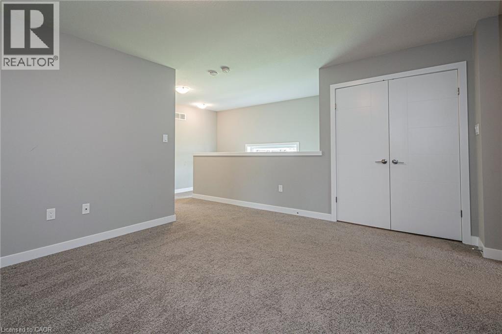 877 Robert Ferrie Drive, Kitchener, Ontario  N2R 0P2 - Photo 32 - 40874162