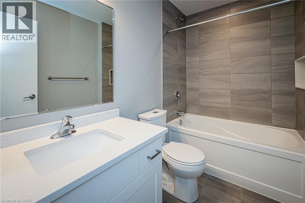 877 Robert Ferrie Drive, Kitchener, Ontario  N2R 0P2 - Photo 35 - 40874162