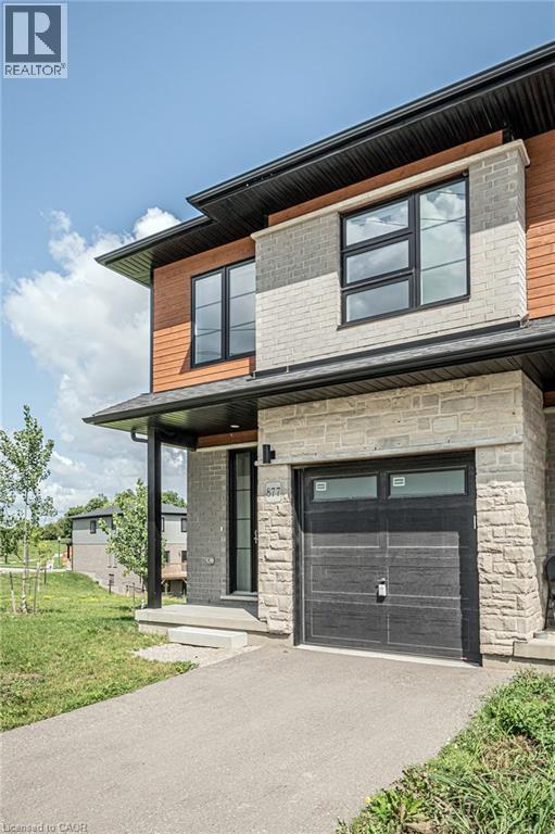 877 Robert Ferrie Drive, Kitchener, Ontario  N2R 0P2 - Photo 4 - 40874162