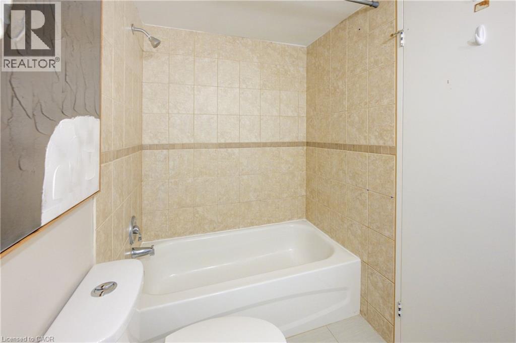 24 Mooregate Crescent Unit# 202, Kitchener, Ontario  N2M 2G1 - Photo 23 - 40873276