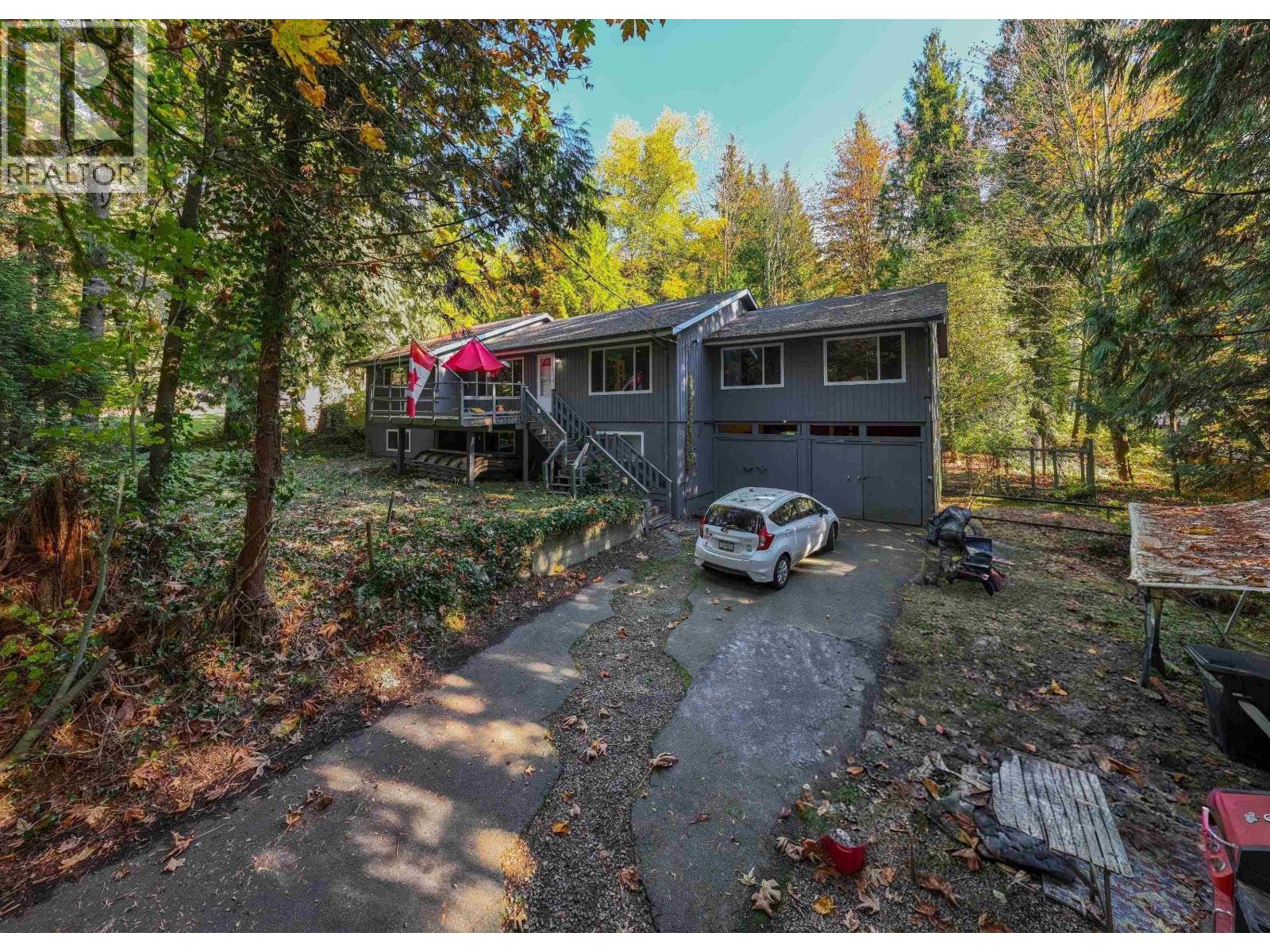 12114 Rothsay Street, Maple Ridge, British Columbia  V2W 1E2 - Photo 3 - R3178383