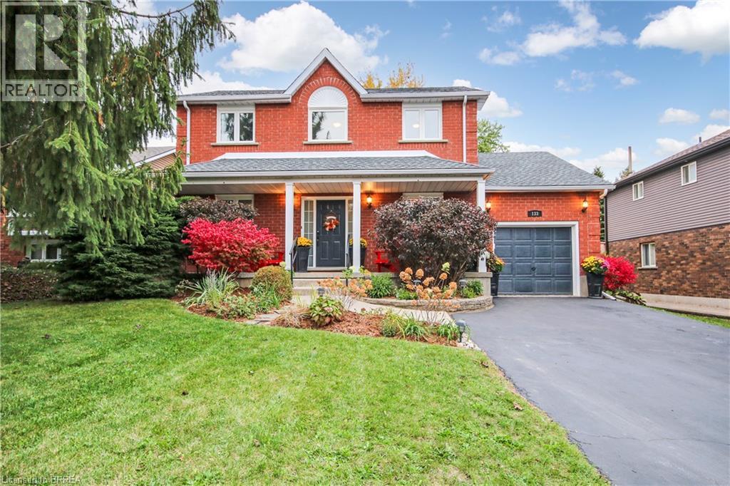 133 Aspen Street, Paris, Ontario  N3L 4A7 - Photo 2 - 40874059